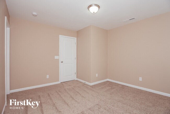 Building Photo - 11507 McDunkeld Dr