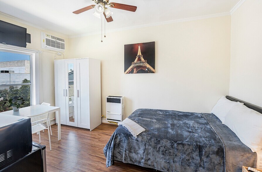 Primary Photo - Arthur Emery Apartments