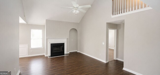 Building Photo - 346 Summer Hill Cir