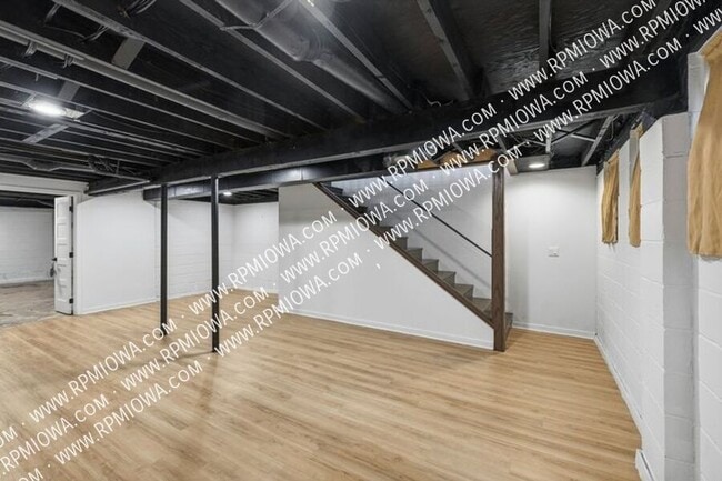 Building Photo - 3135 SW 23rd St