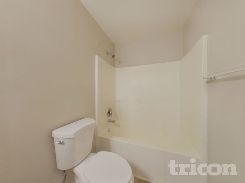 Building Photo - 38 Stonemont Ct