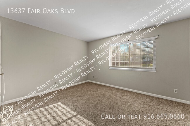 Building Photo - 13637 Fair Oaks Blvd