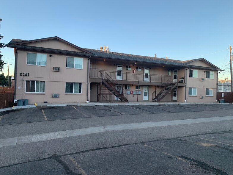 1041 S Eliot St - South Eliot St Apartments