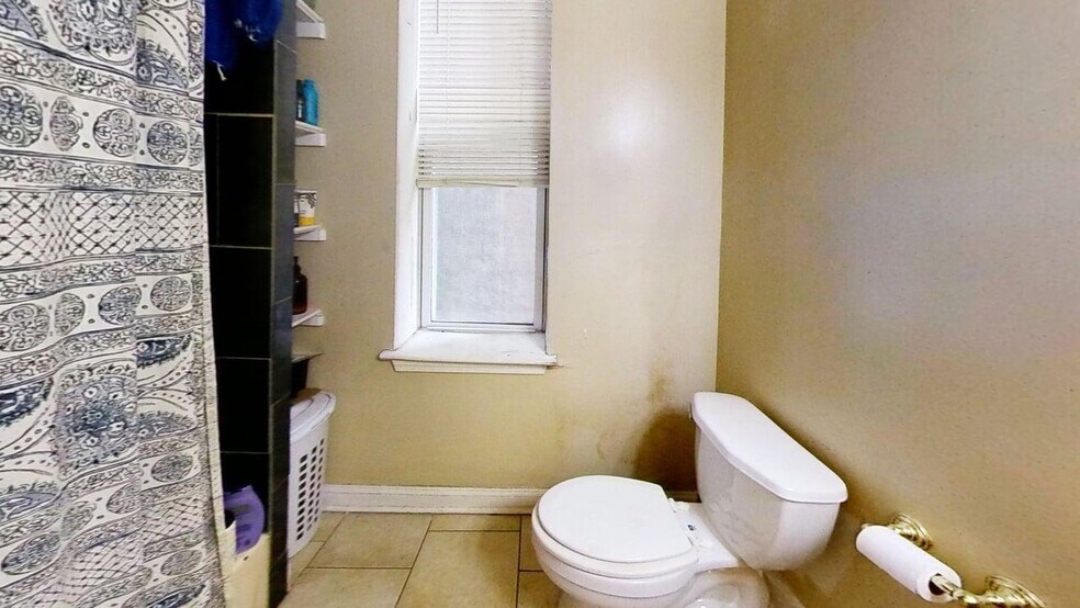 Building Photo - 1916 E Passyunk Ave