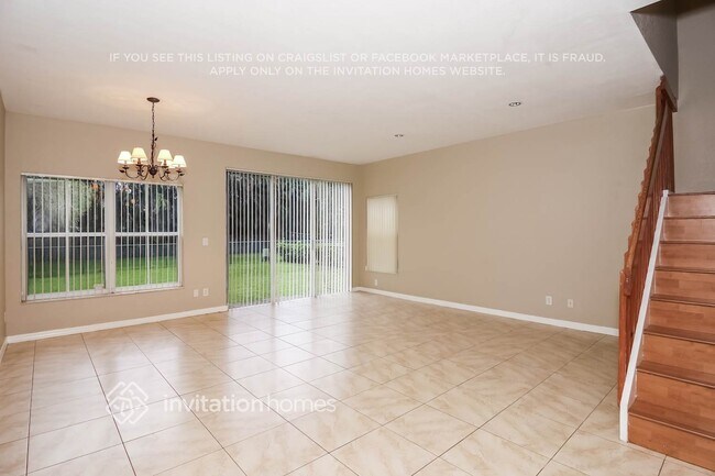 Building Photo - 141 NW 207th Ave