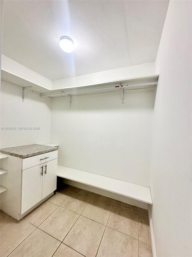 Building Photo - 10315 NW 9th St Cir