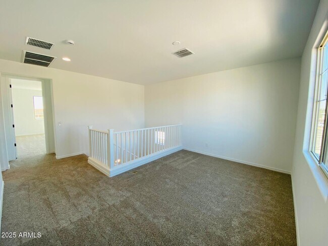 Building Photo - 9025 W Denton Ln