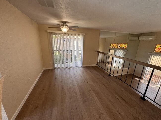 Building Photo - 7812 Hummingbird Ln