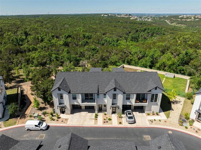 Building Photo - 12001 Vista Parke Dr