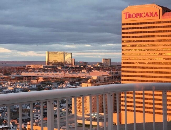 Building Photo - 3101 Boardwalk