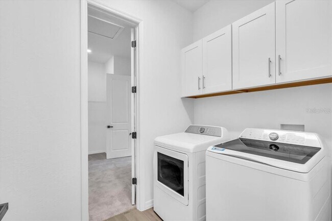 Building Photo - 5522 Lightning Whelk Ln