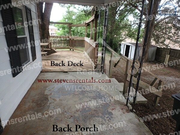 Building Photo - 1904 N Dixie Ave