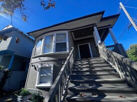 Building Photo - 1039 Peralta St