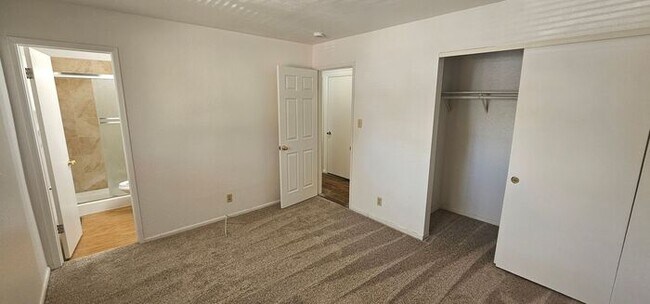 Building Photo - North West Reno 3 bed Room 2 bath 2 car garage Home For Rent,