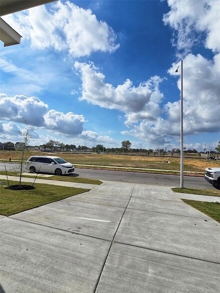 Building Photo - 352 San Juan Trl