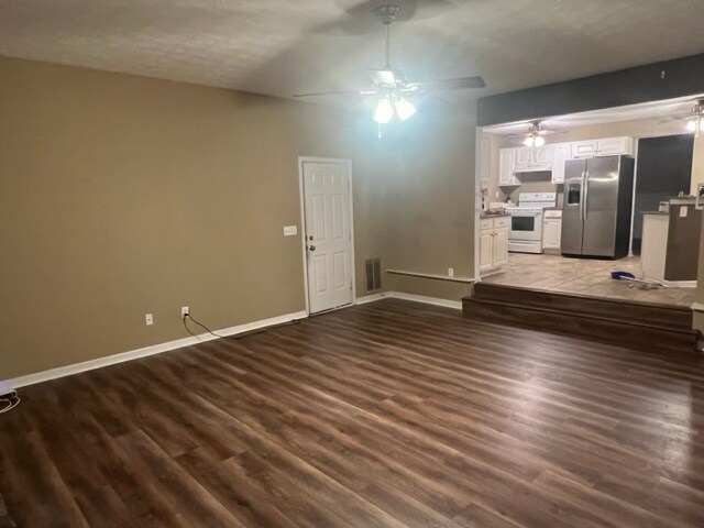 Building Photo - 3245 Timber Walk Cir