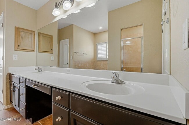 Building Photo - 6398 Franklin Summit Drive