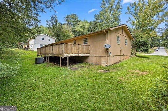 Building Photo - 3065 Tara Woods Dr