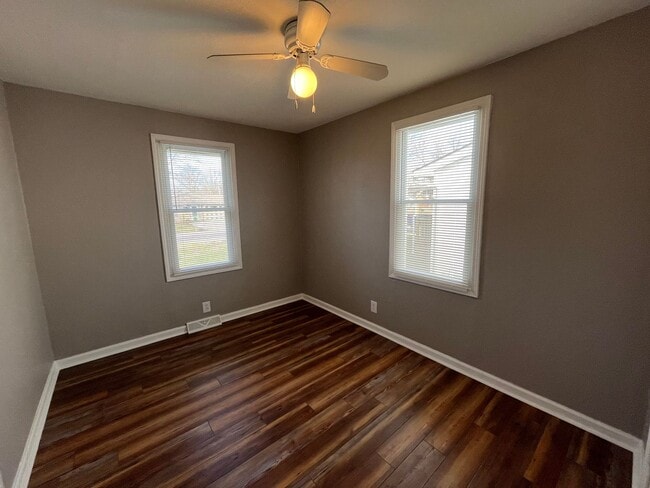 Building Photo - 3 bedroom Ranch