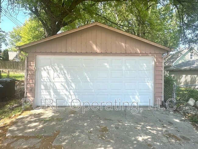 Building Photo - 3929 Patterson St