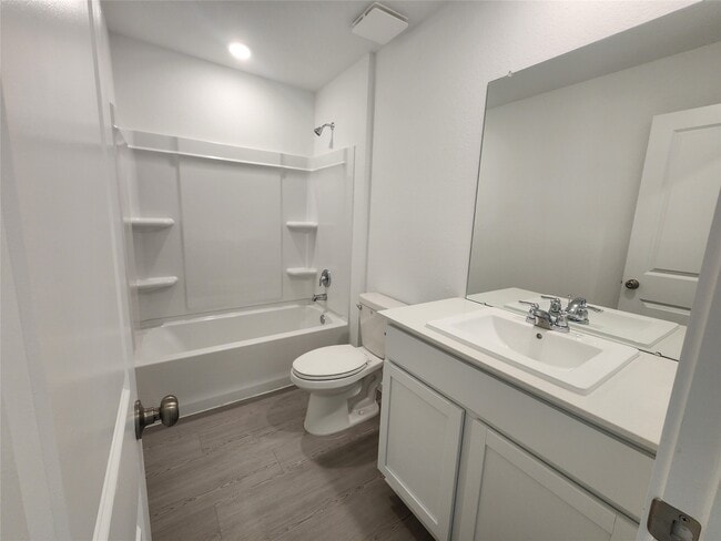 Building Photo - 10422 Cloud Nine Ct