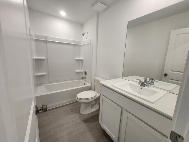 Building Photo - 14804 N Ascot Bnd Cir