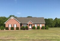 Building Photo - 4 bd 2 bth all brick w/ 2 car garage located on a 1 acre lot - lawn care, water, trash, washer/dr...