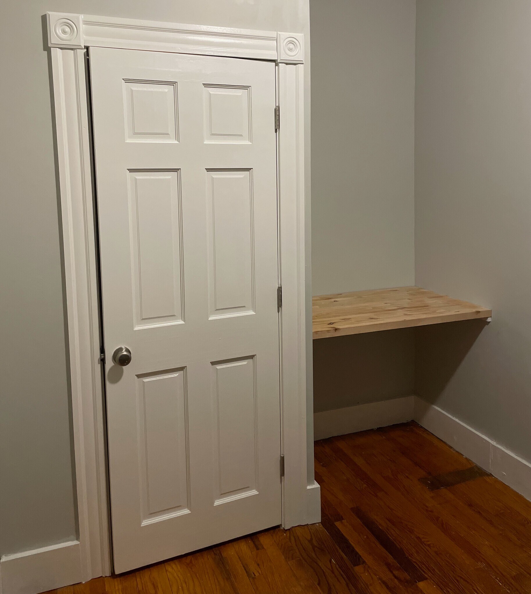 Building Photo - 18 Hinckley St