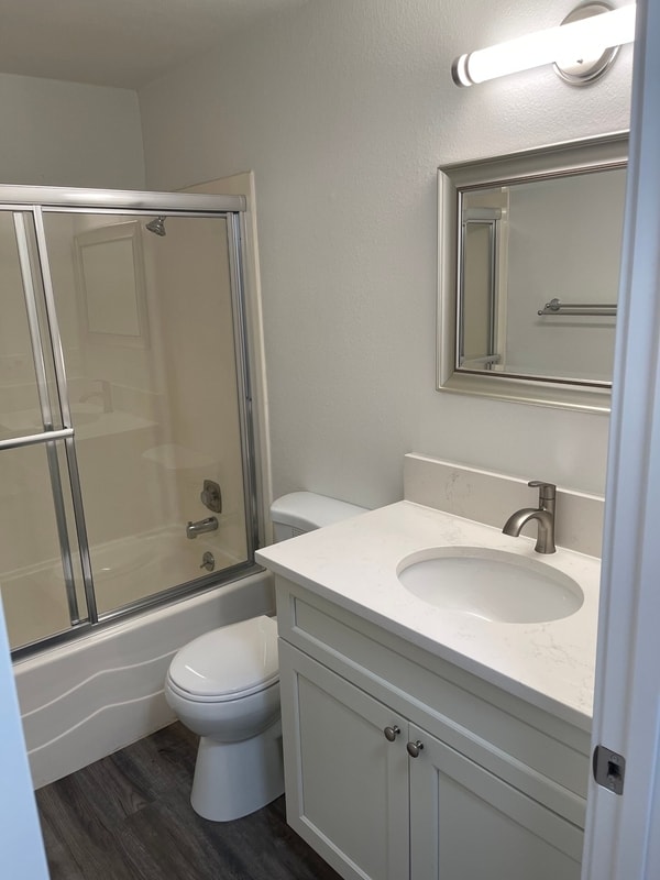 Building Photo - 4292 Meadowbrook Ct NE