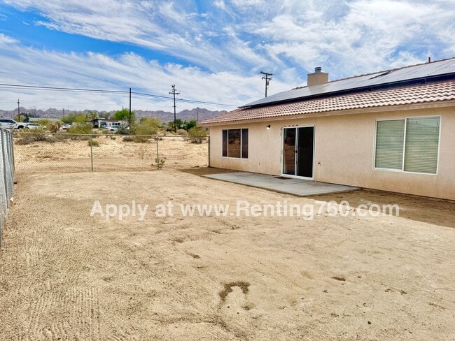 Building Photo - Rare and Spacious 4 Bedroom Indian Cove Home with Solar Panels!