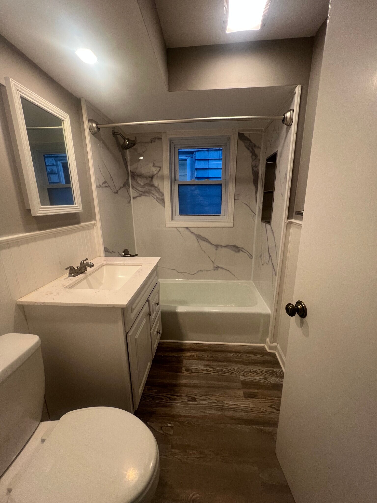 Building Photo - 53 Farragut Rd