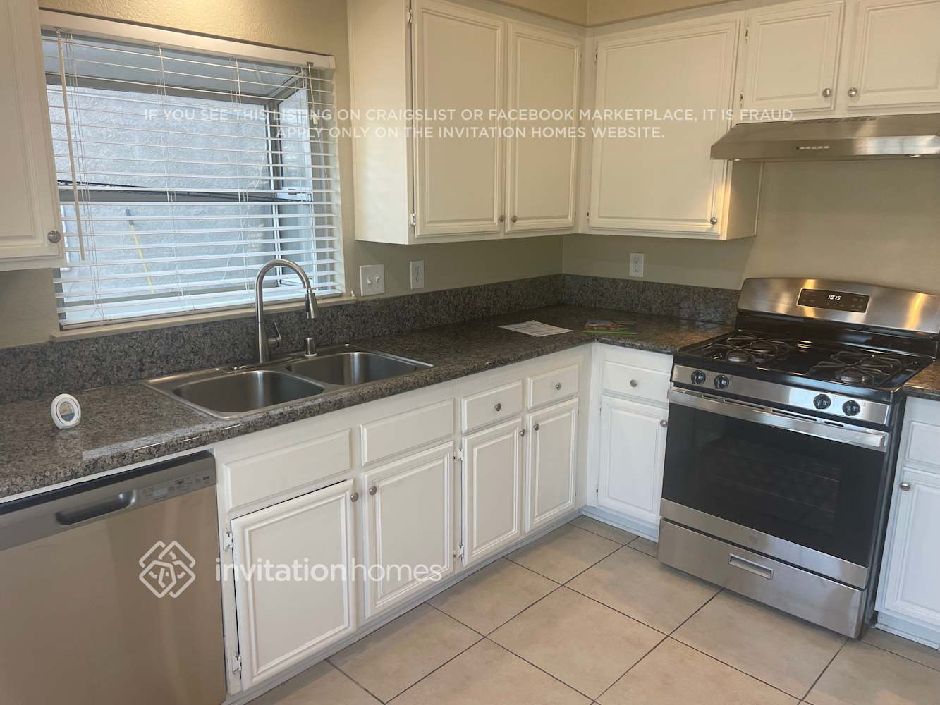 Building Photo - 11958 Rancherias Dr