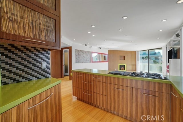 Building Photo - 7301 Vista Del Mar