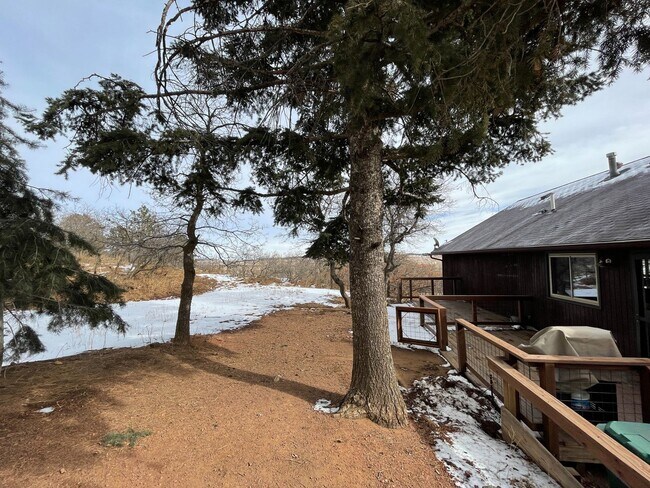 Building Photo - Charming Remodeled 5bd Country Home in Pal...