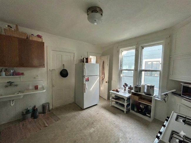 Building Photo - 217 N Livingston St