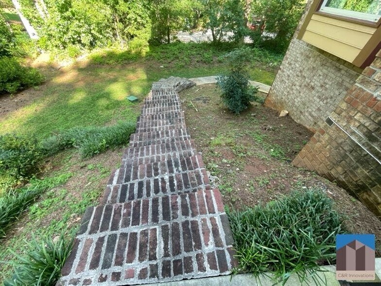 Building Photo - 6132 Millstone Run