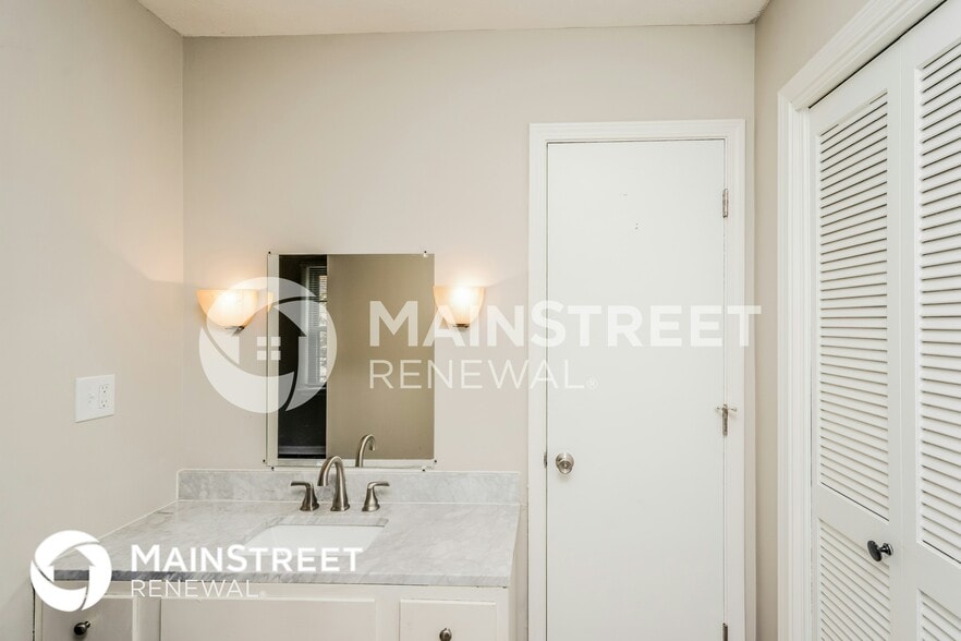 Building Photo - 1222 Constitution Dr