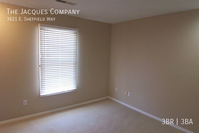 Building Photo - 3621 E Sheffield Way