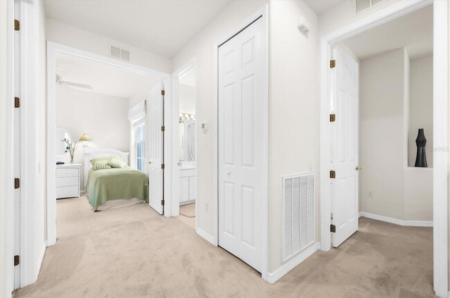 Building Photo - 4500 Streamside Ct