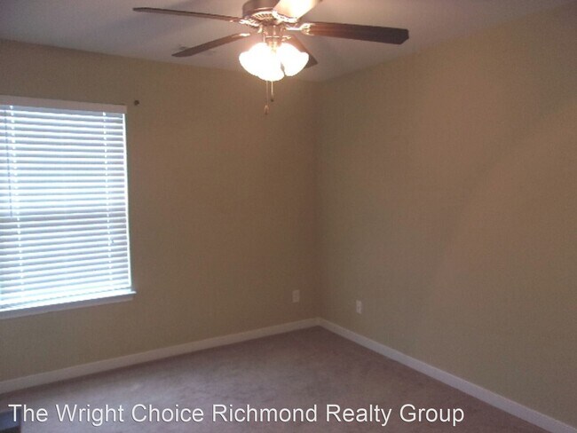 Building Photo - 3 br, 2.5 bath House - 4049 Eagle Dr