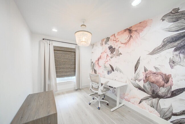 Building Photo - 1853 Shower Tree Way