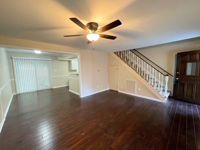 Building Photo - 205 Pine Ridge Rd