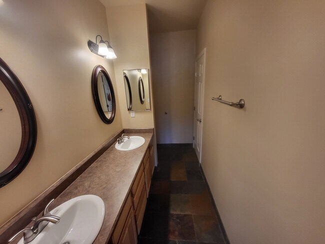 Building Photo - 29057 Hotel Way