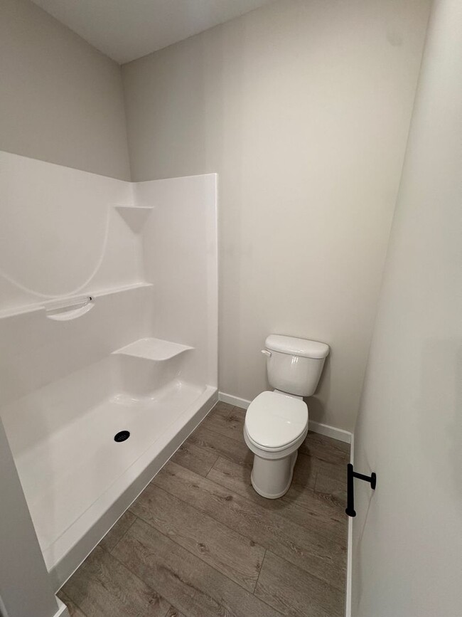 Building Photo - 1072 Emilee Ct