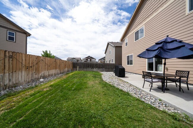 Building Photo - 6275 Wild Turkey Dr