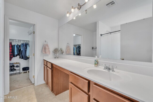 Building Photo - 16029 N 171st Dr