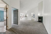 Building Photo - 2444 Blue Spring Ct