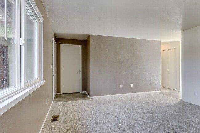 Building Photo - 10357 W Cory St