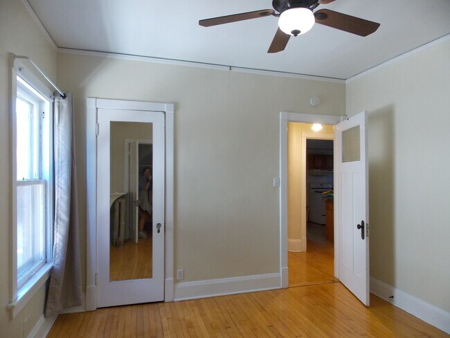 Building Photo - 3406 N Downer Ave