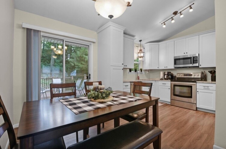 Building Photo - 1249 Fenton Ridge Dr